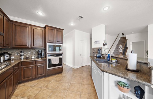West Oak Hill House | Relax at Austin Zen Den: Yoga, BBQ & Eco-Friendly Amenities