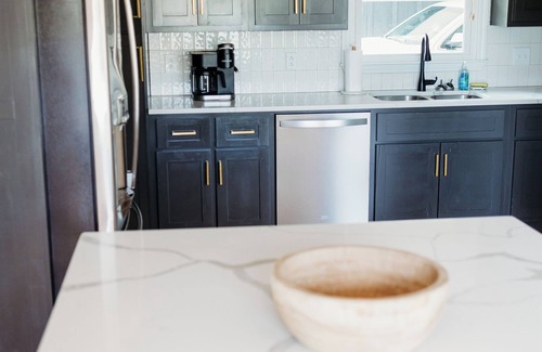 Alexander City House | Unforgettable H2Oasis Retreat on Martin with Private Pool
