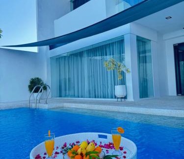 Dauis Hotel | Relaxing Epic Suites Bohol - Adults Only with Ocean Views
