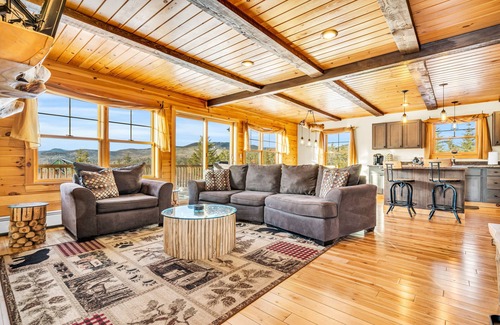 Sunday River Area Cabin | Experience Mountain Views & Hot Tub Near Sunday River