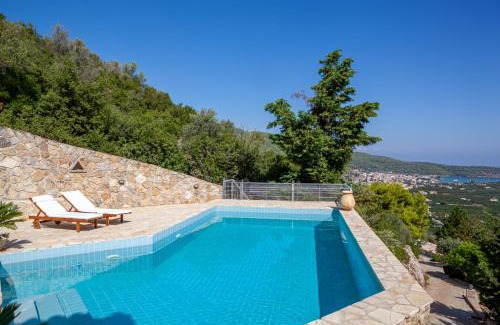 Melissopetra Villa | Discover Epidavros Land Villa Antigoni with Pool Access