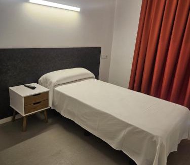 Alcaniz Hotel | Welcoming Epsilon Alcañiz Hotel with Family-Friendly Amenities