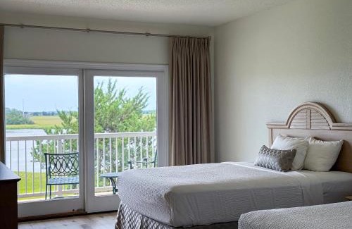 Epworth Acres Hotel | Discover Epworth By The Sea: Family-Friendly Retreat