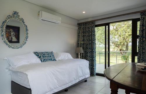 Pietermaritzburg Bed & Breakfast | Discover Equestre BnB: 4-Star Retreat with Pool & Dining