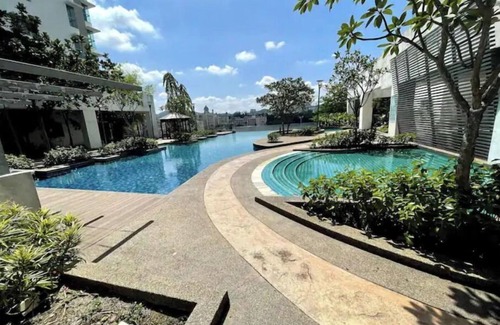 Bukit Jalil Condo | Equestrian View Sri Kembangan - Family-Friendly Getaway