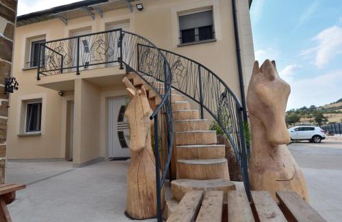 Fraisnes-en-Saintois Bed & Breakfast | Equi-Lodges: Guest Rated 9/10 with Family-Friendly Amenities