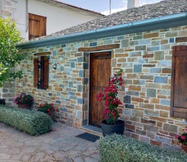 Koropi Villa | Equus & cella
