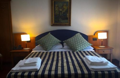 Sala Consilina House | Discover Erania: Family-Friendly Hotel with Pool & Kitchen