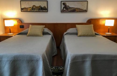 Sala Consilina House | Discover Erania: Family-Friendly Hotel with Pool & Kitchen