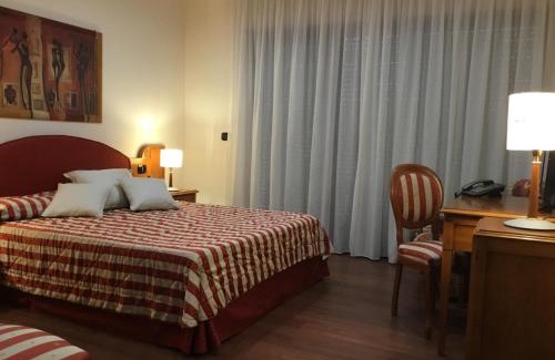 Sala Consilina House | Discover Erania: Family-Friendly Hotel with Pool & Kitchen