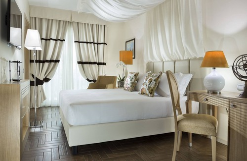 Marina Centro Hotel | Erbavoglio Hotel: 4-Star Retreat with Spa and Breakfast