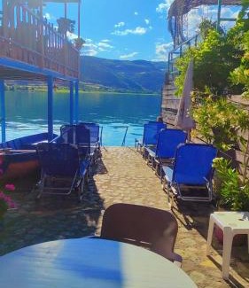 Lin Bed & Breakfast | Top-Rated ERDA LAKESIDE Guesthouse with Oceanfront Views