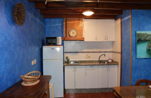 Nueva House | Relaxing Ereba Home Just 3 km from Beautiful Beaches