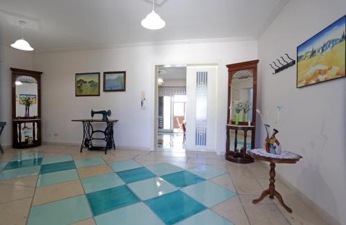 Ispica Apartment | Experience Eremo delle Grazie: Perfect for Families & Relaxation