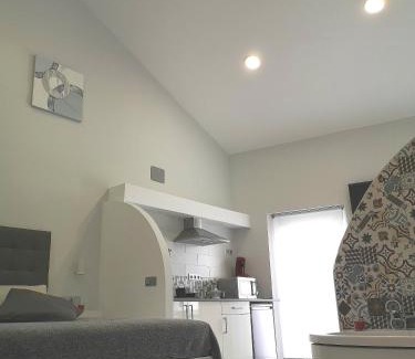 Merida Old Town Apartment | Discover ERES EMÉRITA: Family-Friendly Suites with Hot Tub