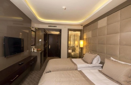 Sivas Hotel | Relax at Eretna Hotel with Pool, Spa & Family Amenities