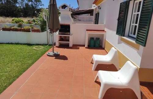 Almograve House | Beachfront Bliss at Ergobeach House - Rated 9/10 by Guests