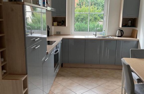 Alt Buchhorst Apartment | Relax and Work with Lake View in Tranquil Surroundings