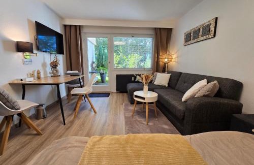 Bad Urach Apartment | Relaxing Apartment by Kurpark & Therme Bad Urach
