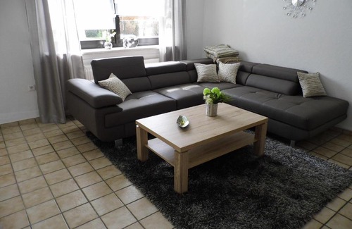 Moehnesee Apartment | Relax at Erholungspark Wilhelmsruh – Pet & Child Friendly Stay
