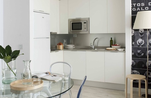 Palos de la Frontera Apartment | Elegant Eric Vökel Boutique Apartments - Atocha Suites Awaits