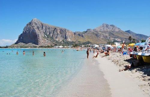 Casa Santa Apartment | Erice Beach Mare Delux: Oceanfront Family Getaway Awaits
