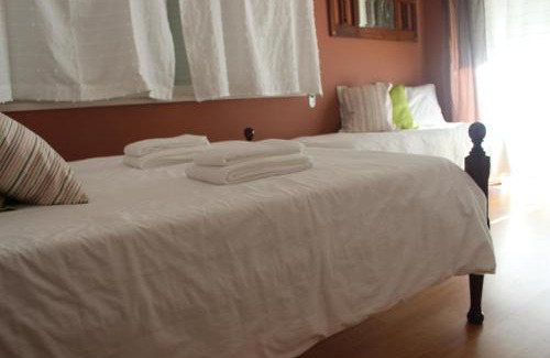 Ericeira Hostel | Relax at Ericeira Chill Hill Hostel & Private Rooms Today!