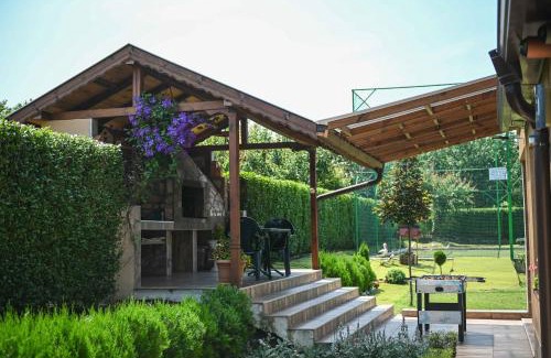 Bozhichen House | Discover Guest House ERIDA: Oceanfront Retreat for Families