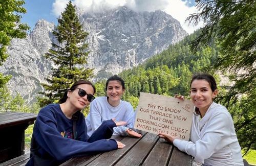 Kranjska Gora House | Discover Erjavčeva Mountain Hut: Pet-Friendly Retreat