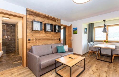 Zell am See Apartment | Family-Friendly Erlbruckhof: 4-Star Hotel, Perfect for Kids