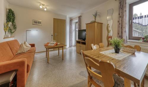 Maibrunn House | Experience Erlebnishof Reiner: Your Farm Stay Getaway