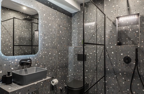 Athens City Centre Hotel | Ermoo Athens Modern Living: Top-Rated Stay with Spa & Dining