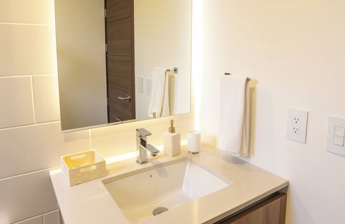 Zona 13 Apartment | Discover Ero 1003 - Elemento: Ideal for Digital Nomads