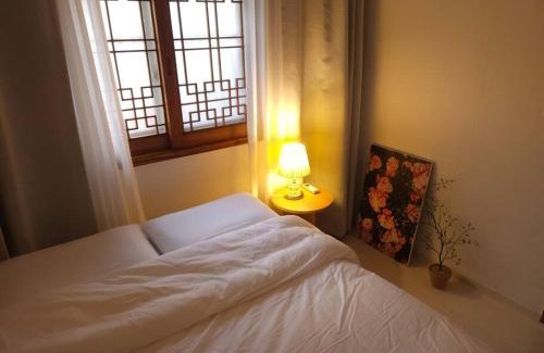 Gaebong-dong Apartment | EROB's House