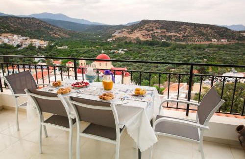 Kalo Chorio Apartment | Experience Erofili's House: Outstanding Oceanfront Escape