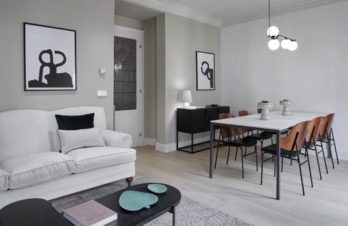 San Sebastian Centro Apartment | Child-Friendly Retreat at Erregetxe by FeelFree Rentals
