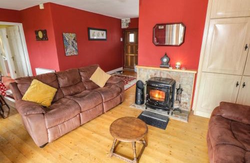 Ballyconneely House | Pet-Friendly Errisbeg: Family Welcome Awaits You!