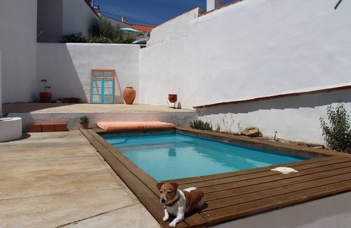 Ervidel House | Ervidel Guest House: Pet-Friendly Retreat with Pool & Breakfast