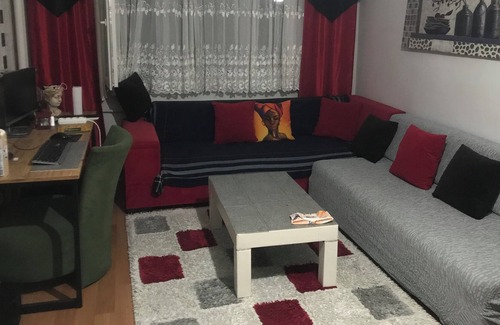 Etimesgut Apartment | Eryaman 1-2 Metro İstasyonunda Hijyenik ev !