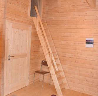 Georgenfeld House | Child-Friendly Getaway at Erzgebirgsholzhaus am Lugstein