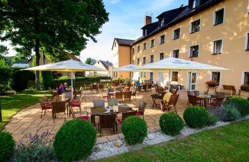 Eppendorf Hotel | Erzgebirgshotel Freiberger Höhe: Family-Friendly Retreat