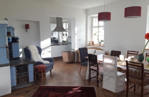 Rassach House | Exceptional Erzherzog-Johann Ferienhaus with Family Perks