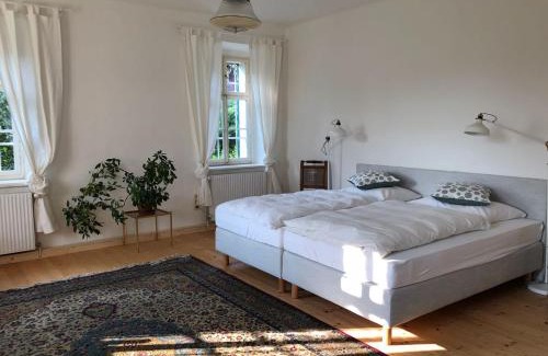 Rassach House | Exceptional Erzherzog-Johann Ferienhaus with Family Perks