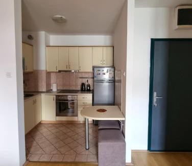 Kisela Voda Apartment | ES Apartment - Skopje: Guest Rated 10/10 & Child Friendly