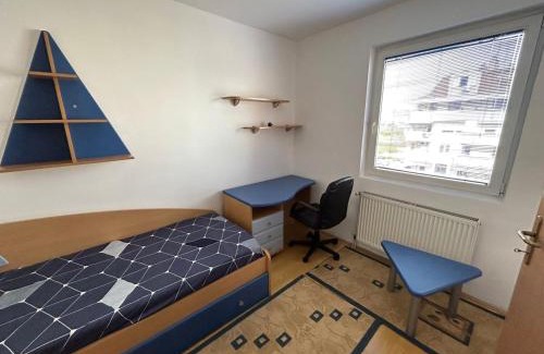 Kisela Voda Apartment | ES Apartment - Skopje: Guest Rated 10/10 & Child Friendly