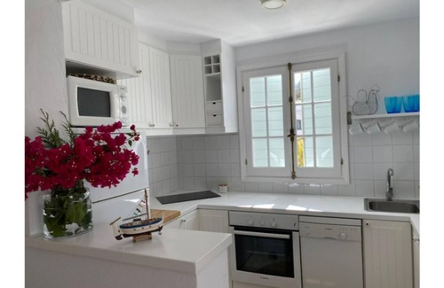 Sant Lluis House | ES Chalet DE Binisafua: Steps from the Beach, Family-Friendly