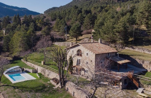 Castellar del Riu Cottage | Discover Masía El Pinatell: A Unique Rural Retreat
