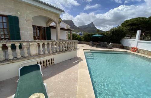 Urbanizacion Mont Ferrutx House | Experience ES FERRUTX: Perfect Oceanfront Getaway