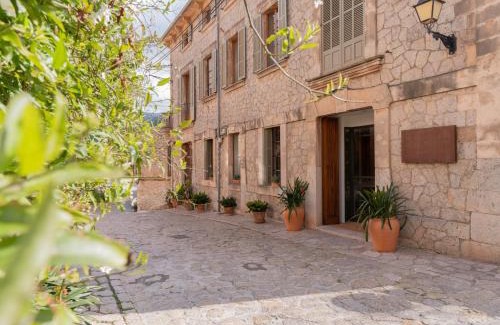 S'Arxiduc Hotel | Discover Es Petit Hotel de Valldemossa - Rated 9.4/10