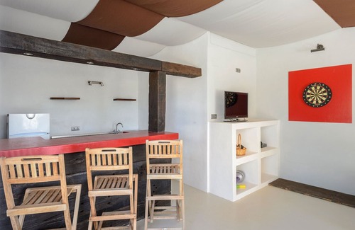 Es Canar Villa | Cometa Villa: Idyllic Country Retreat with Pool and Garden